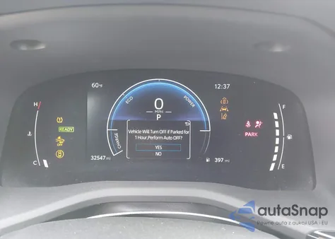 2025 Toyota Camry Se z USA, uszkodzony, nr VIN 4T1DAACK4SU073509